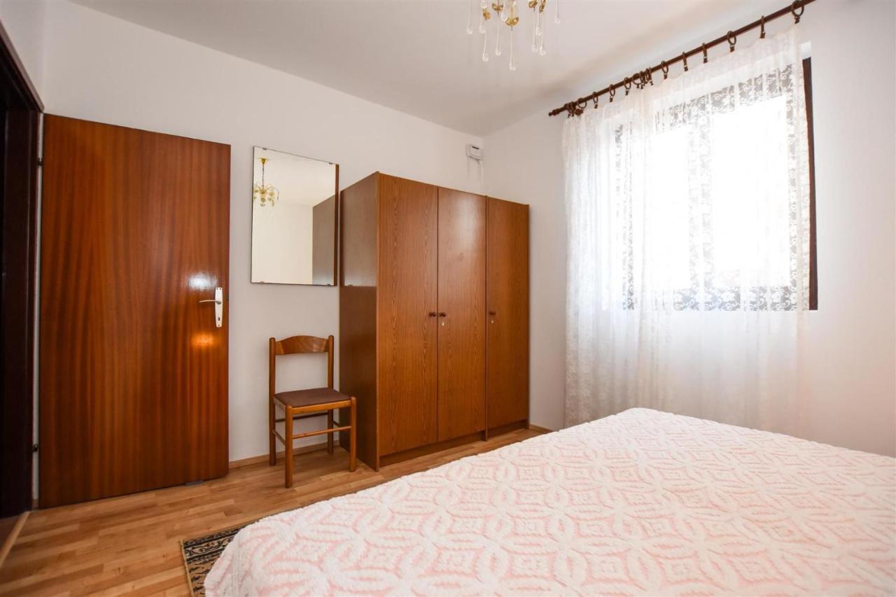 Apartments Rajko 파그 외부 사진